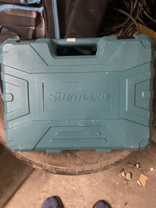 МініПила в кейсі