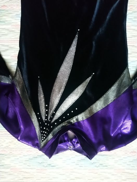 Купальник гімнастичний на 12-16 років