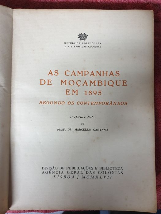 Livro antigo de Moçambique