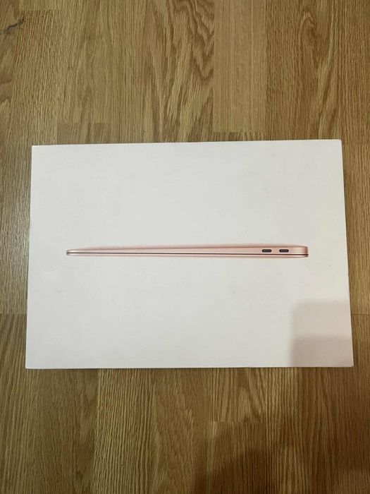 Macbook air m1 2020 (laptop)