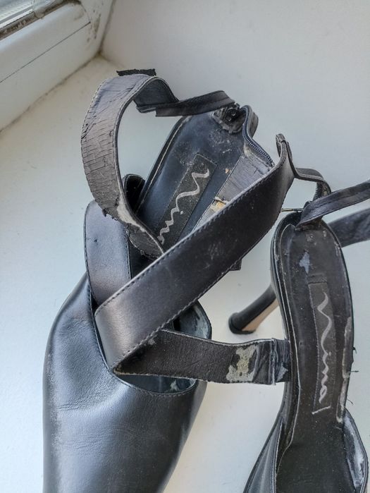 Жіночі босоніжки 37 розмір