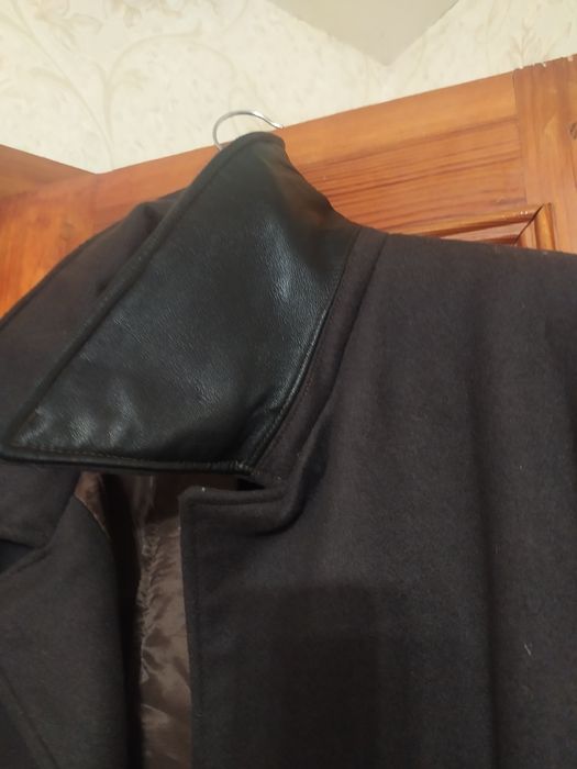 Продам пальто мужское драповое