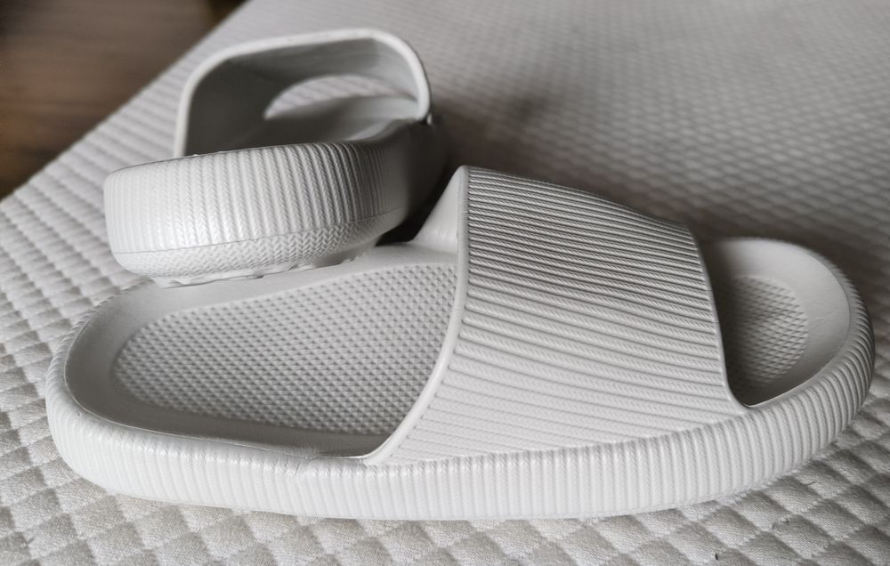 Klapki Maxvinci damskie męskie Cloud Shoes  unisex jasnoszare 37