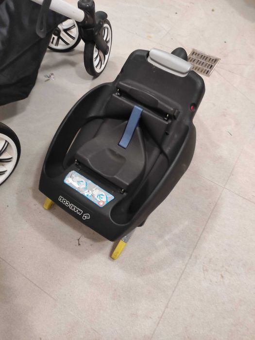 Fotelik samochodowy MAXI COSI + baz isofix