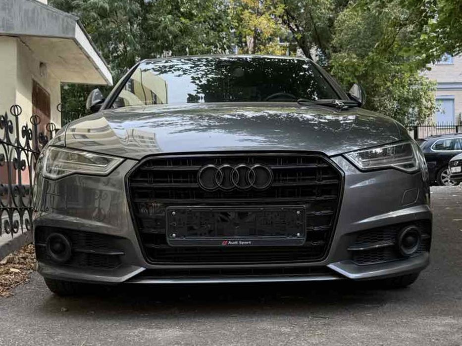 Audi A6 C7 2011-2017 рр. Передня чорна решітка S-Style (2014-2017)