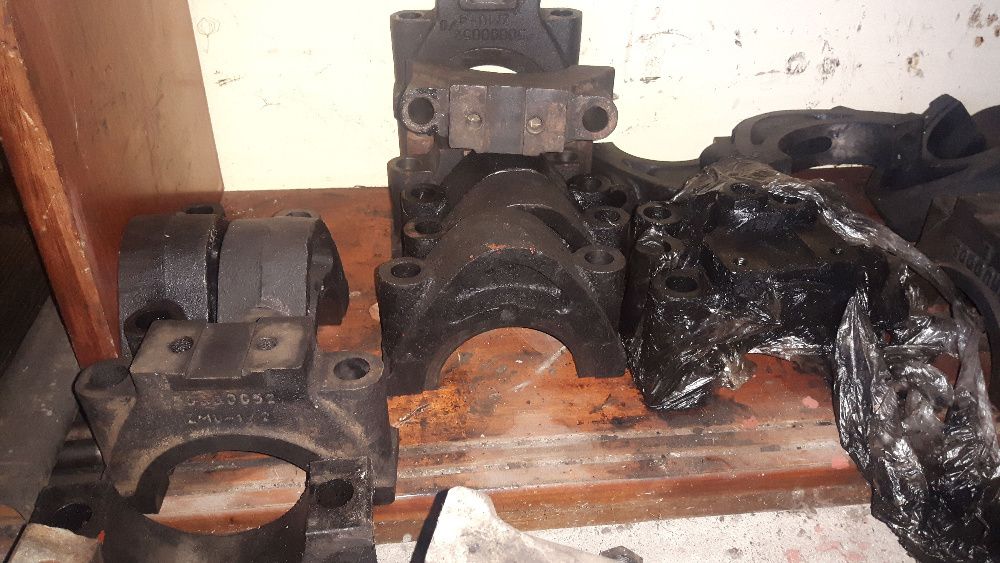 Stopa,podpora wału,przeciwwaga wału,blok,wał,Ursus,Zetor,MF255