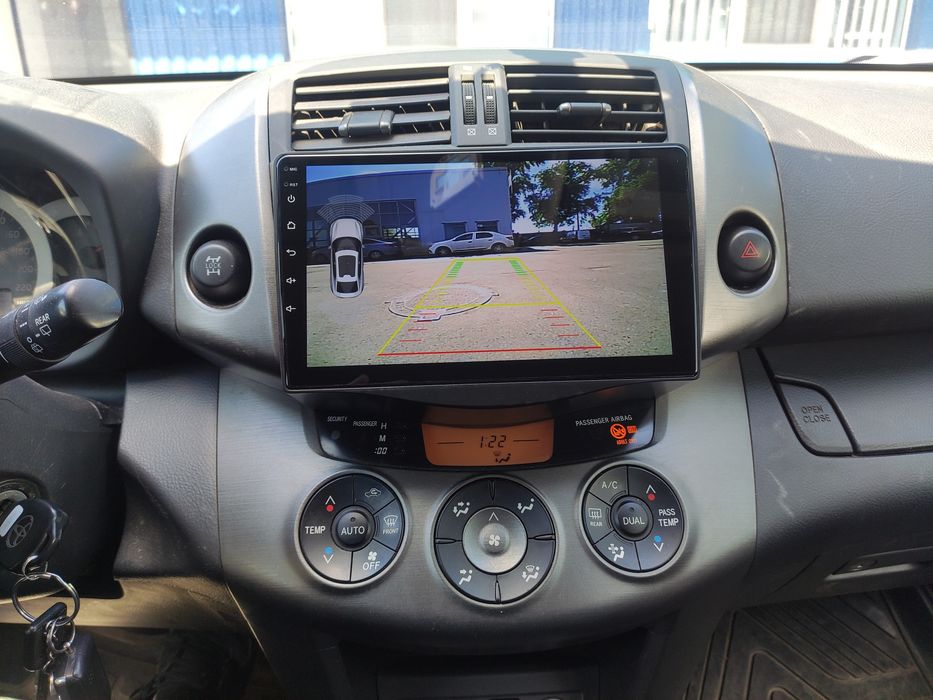 Магнитола  Toyota RAV4 2006-2012 , CarPlay+QLED 8 ми ядерный 4G.