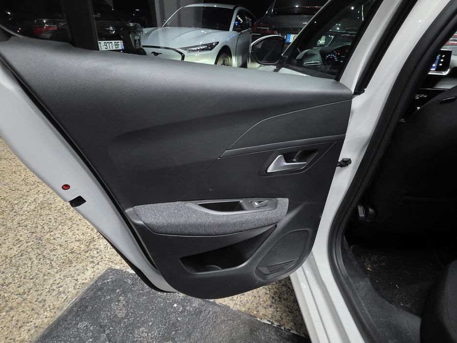 Peugeot e-208 50 kWh Style