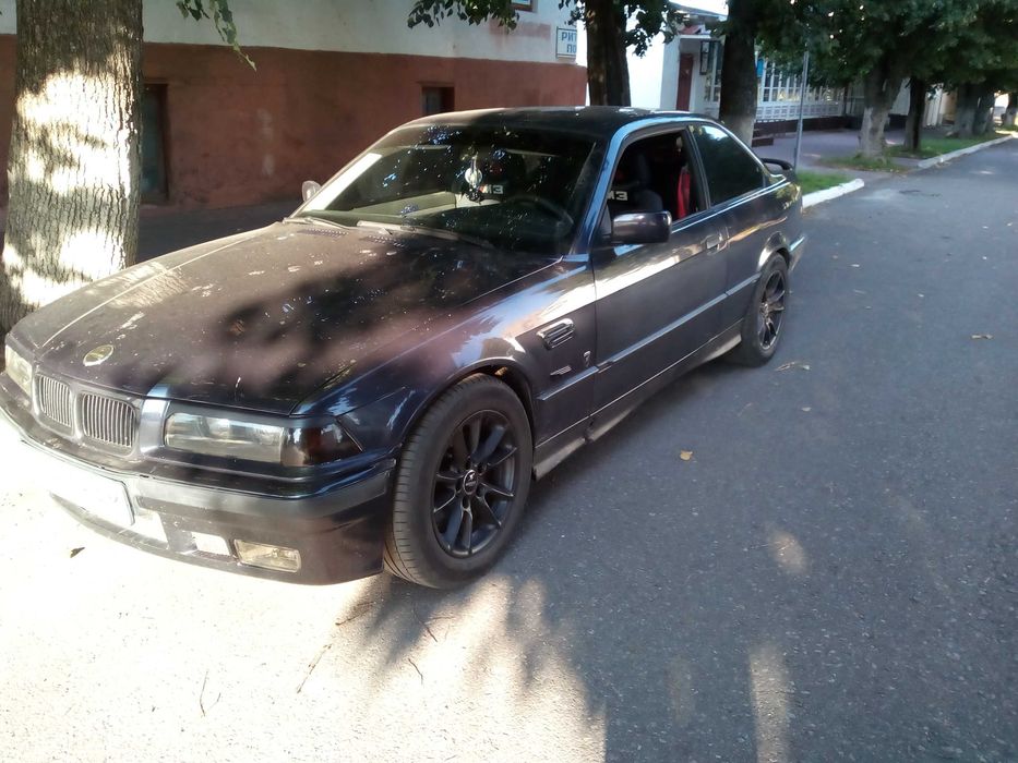 BMW E36 Coupe 1.8iS  M42