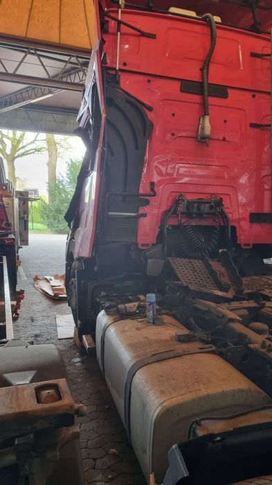 Renault T 460  T 4X2 X-LOW E6  Mam do sprzedania Renault T 460  - powypadkowy