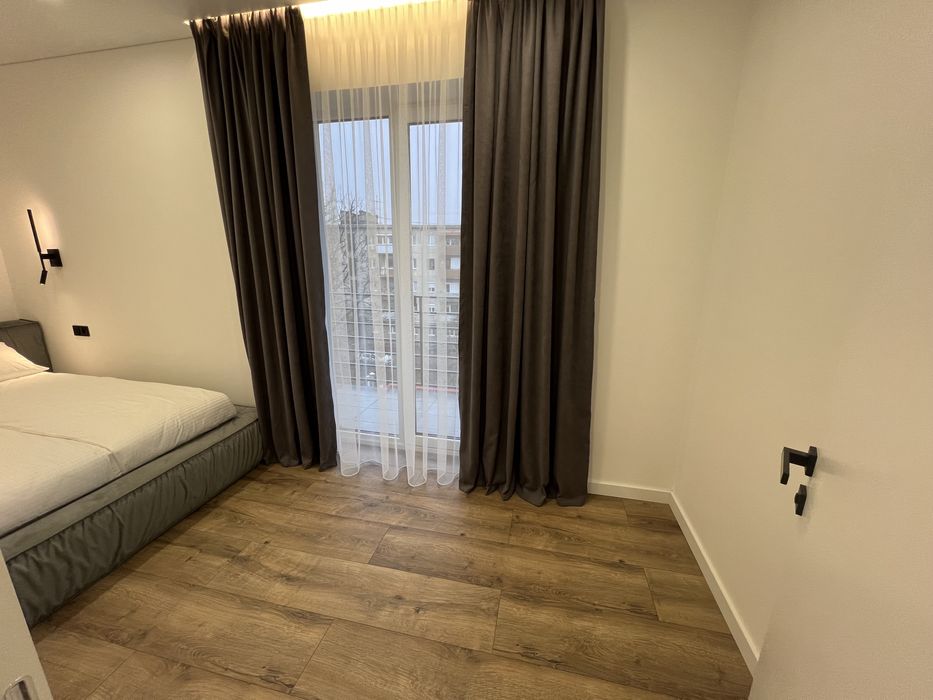 Сучасна нова квартира подобово