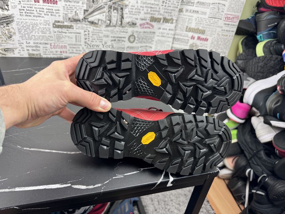 Трекінгові кросівки Jack Wolfskin Розмір 38 / Взуття