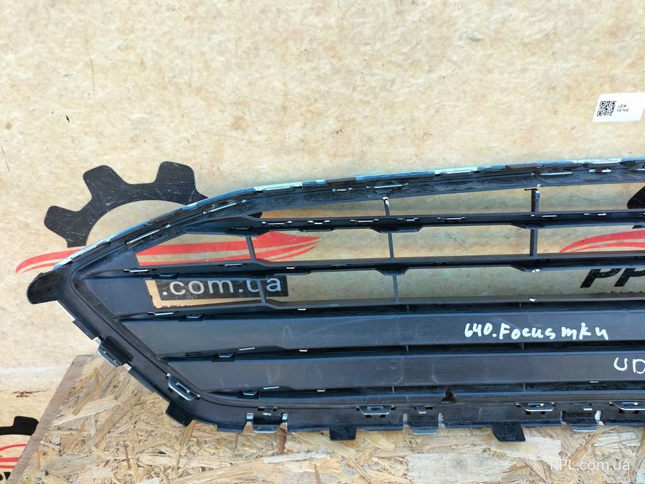 Ford Focus IV Mk4 2018-2022 решетка радиатора JX7B-8C436-A