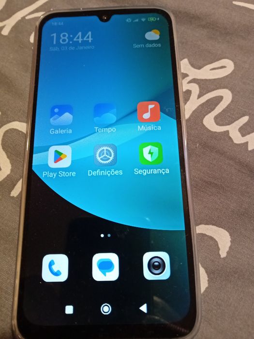 Redmi 15 novo ja com caixa