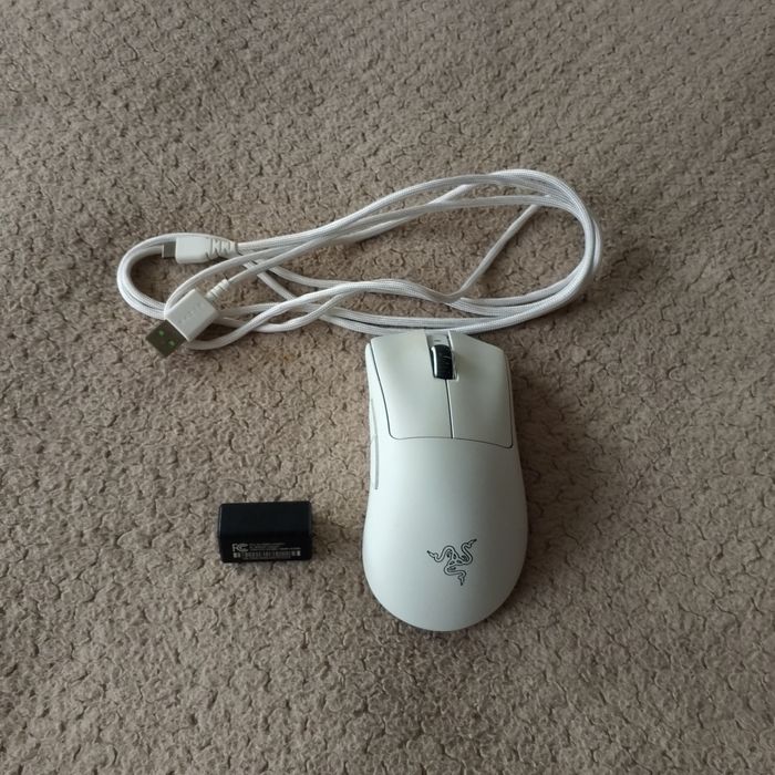 Myszka razer deathadder V3 pro biała