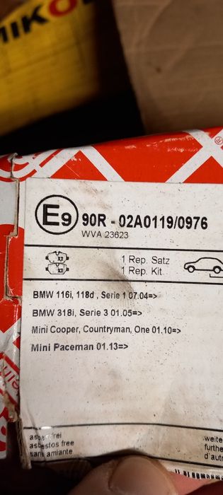 Tarcze+klocki tył BMW