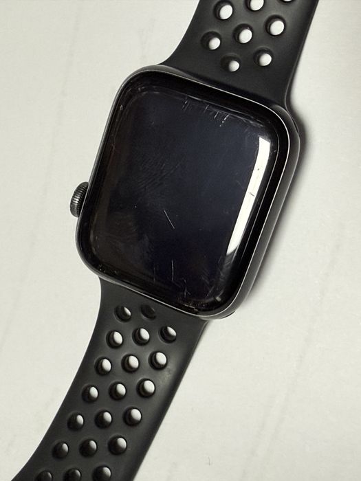 Iwatch series 6 uszkodzony