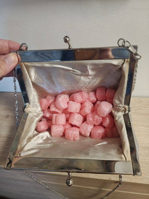 Torebka kopertówka srebrna wieczorowa