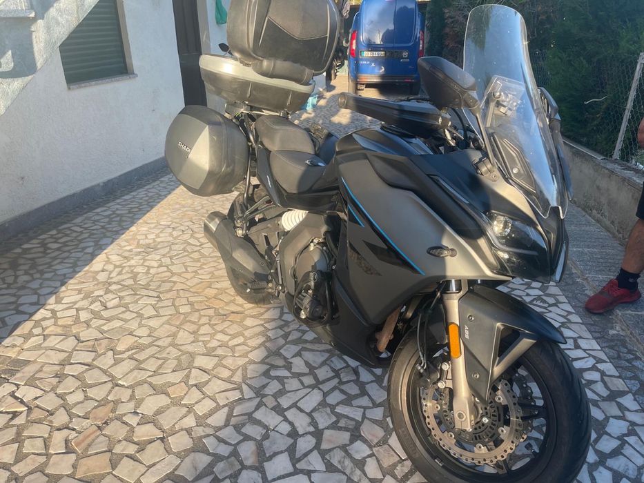 Cf moto 650 gt full equipada