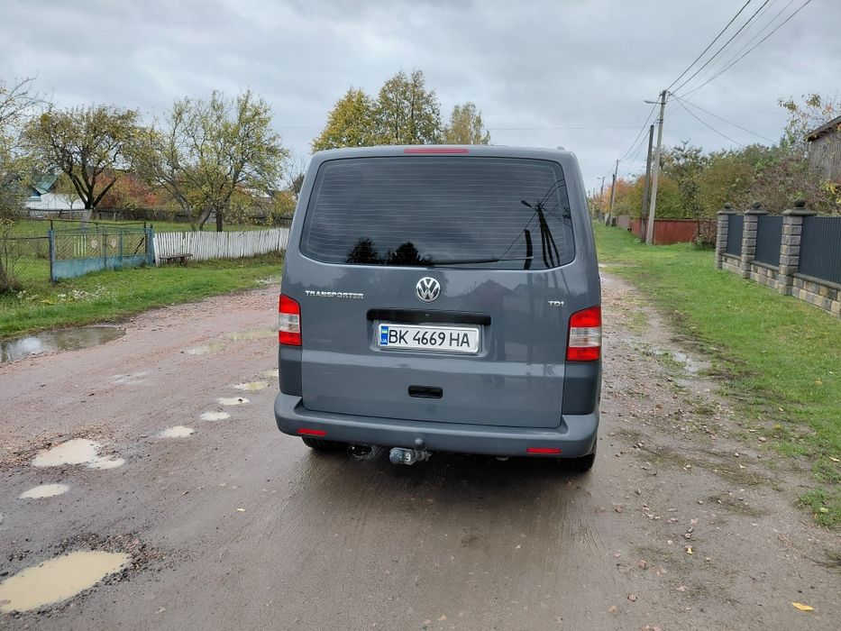 Volkswagen Transporter T5 (Fl) 2010 рік. Long.