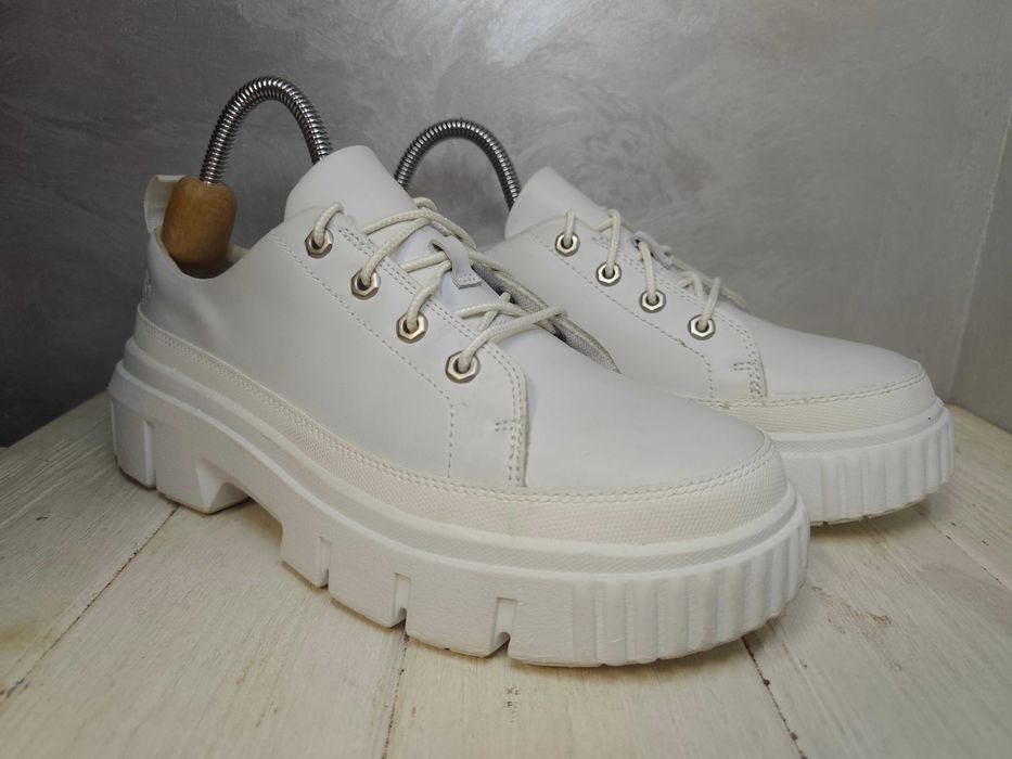 - Timberland Greyfield Lace-Up