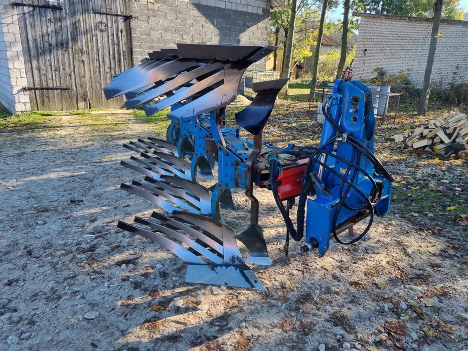 Pług kukurydziany 4 skibowy WYSOKI DŁUGI Vario Frost - Vogel Noot