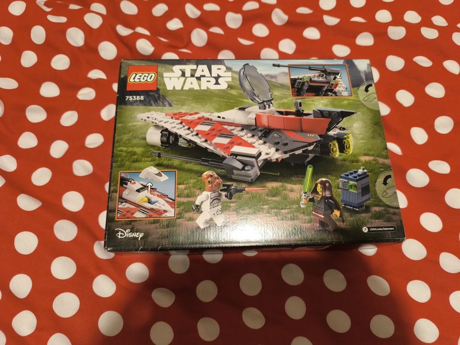 Jedi Bob's Starfighter 75388 novo selado