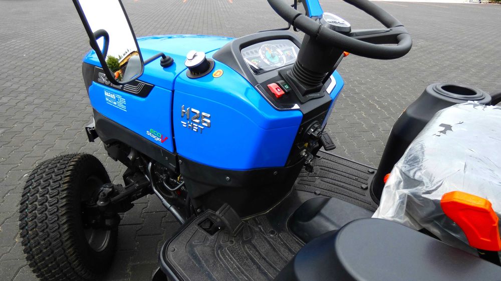 Traktor Solis 26 4WD HST - Baras