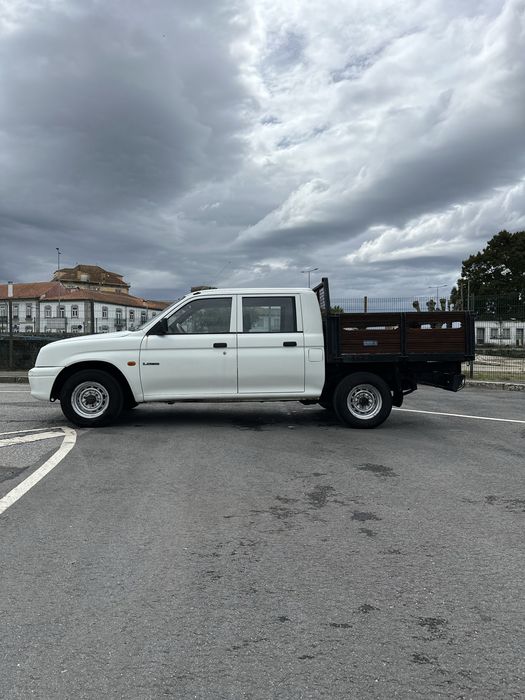 MITSUBISHI L200 4X2  5 lugares