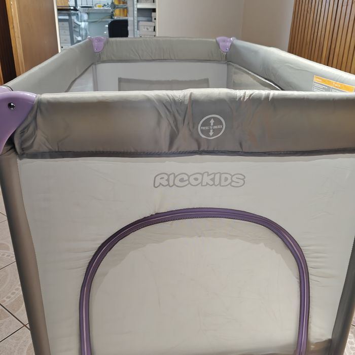 Łóżeczko dziecięce mało uzywane