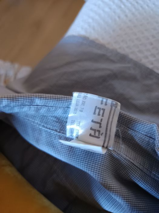 Camisa vintage "Tafetá -Lisboa"indumentária peça teatral.