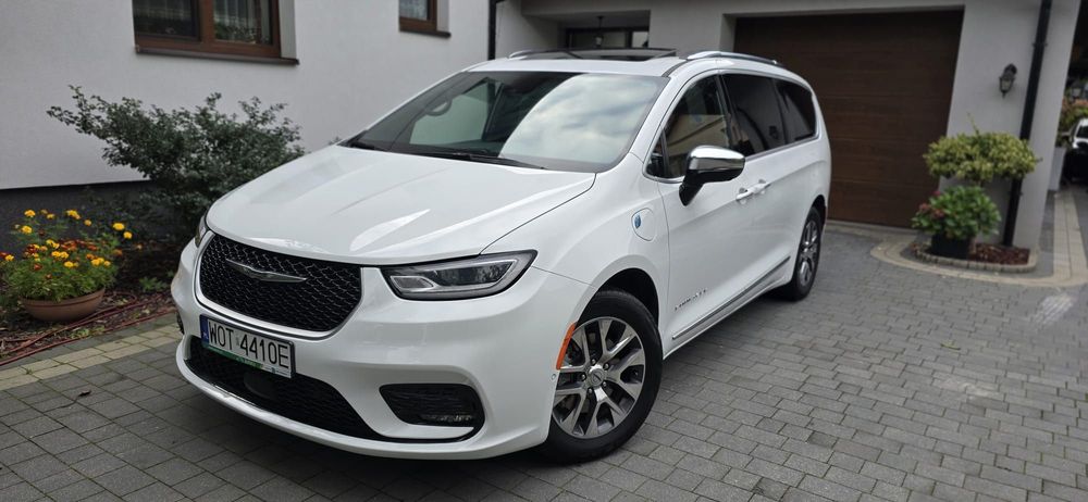 Chrysler Pacifica