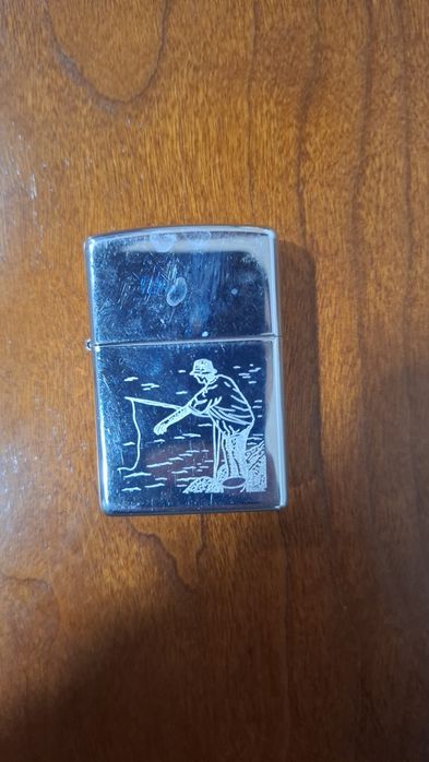 Isqueiro Zippo como novo