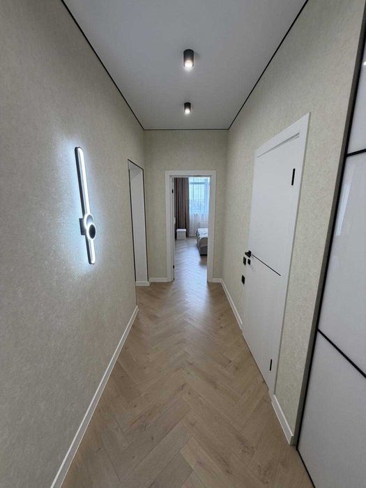 65 Перлина | 2-кімнатна квартира з дизайнерським ремонтом | 67 м² | Краснова