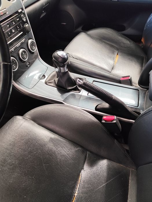 Mazda 6 avariado