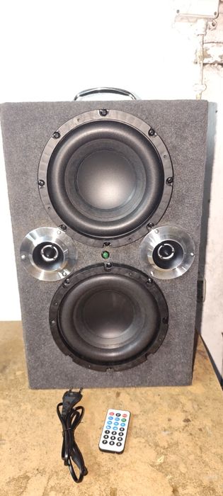 Caixa de som bluetooth karaoke etc, NOVO
