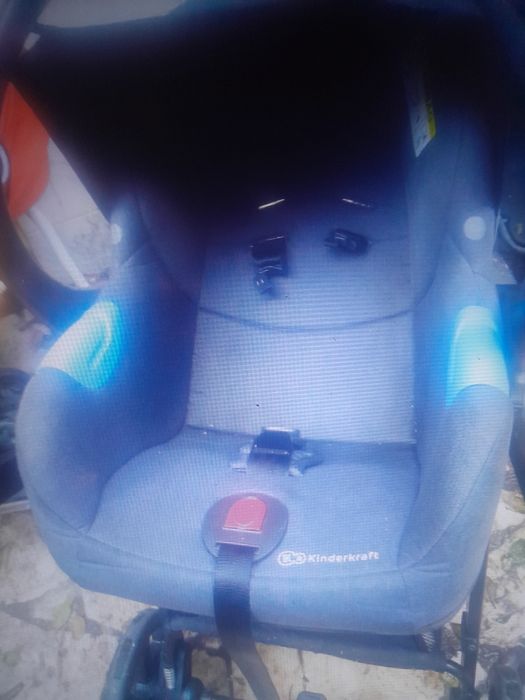 3 exelentes carri hos bebe 15 € cada