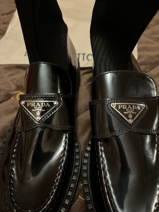Prada чоботи нові