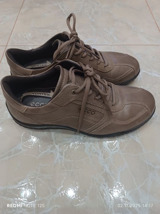 ECCO кросовки/туфли размер 41