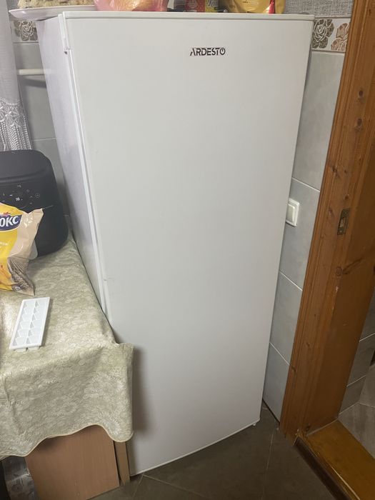 Морозильна камера