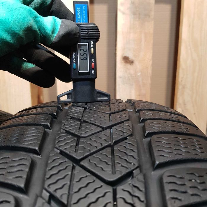 Pirelli Sottozero 3 225/55/17 6.5мм Шини Зимові (4шт) з Європи б/в Р17