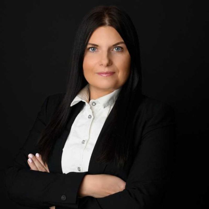 : Małe biuro rachunkowe księgowa założenie spółki, kont bankowych: