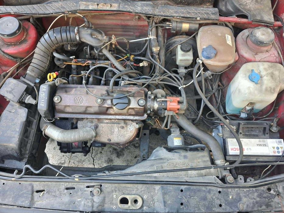 Golf 2 1.3 benzyna