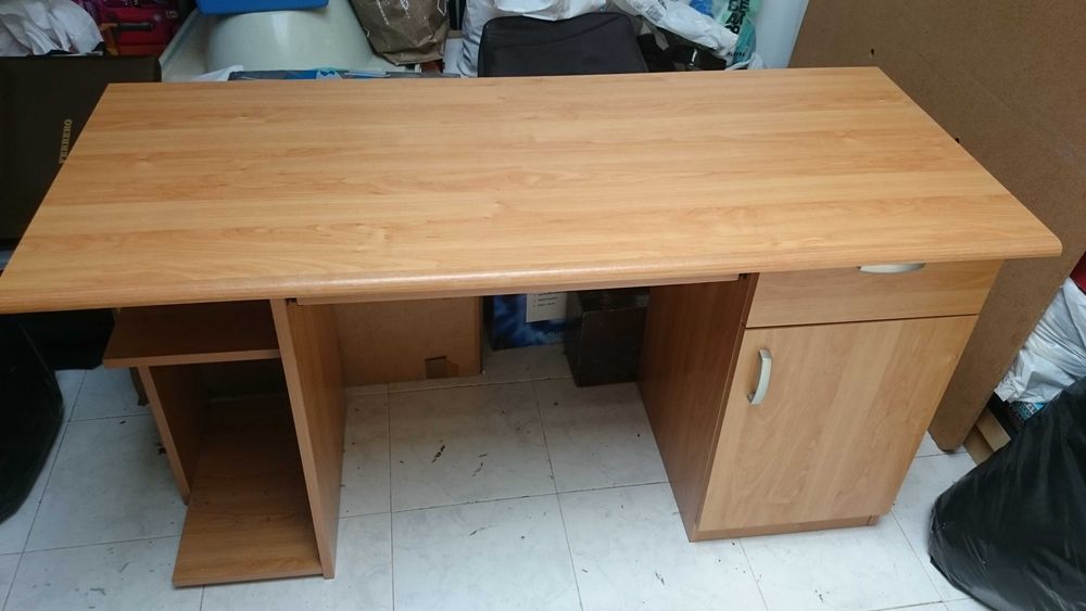 Brand-new wooden computer desk with cabinet and drawer64739502422915120