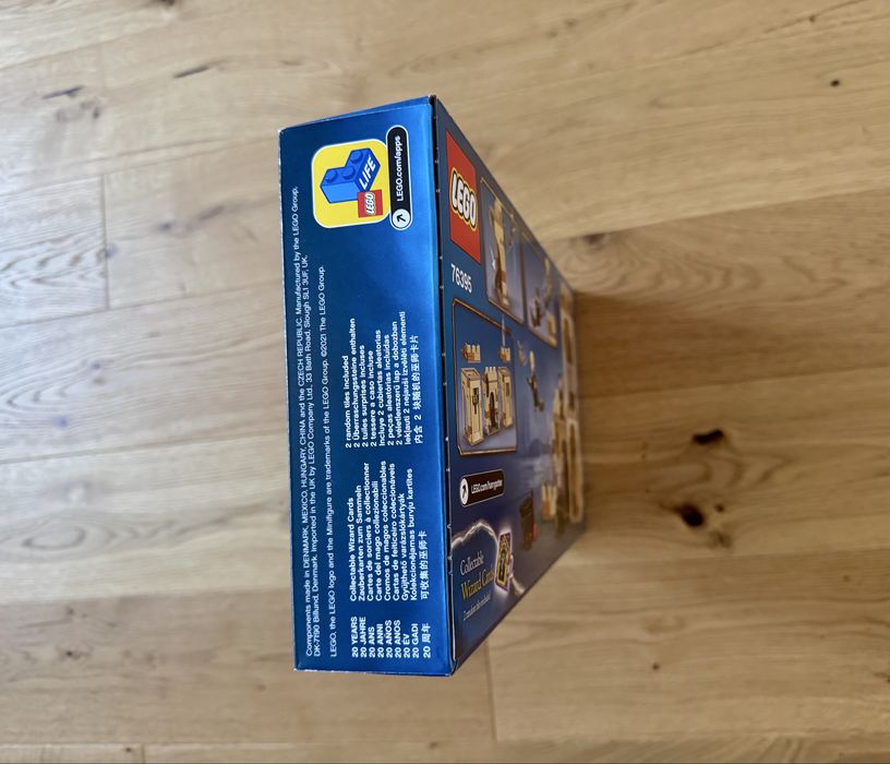LEGO® 76395 Harry Potter - Hogwart: Pierwsza lekcja latania