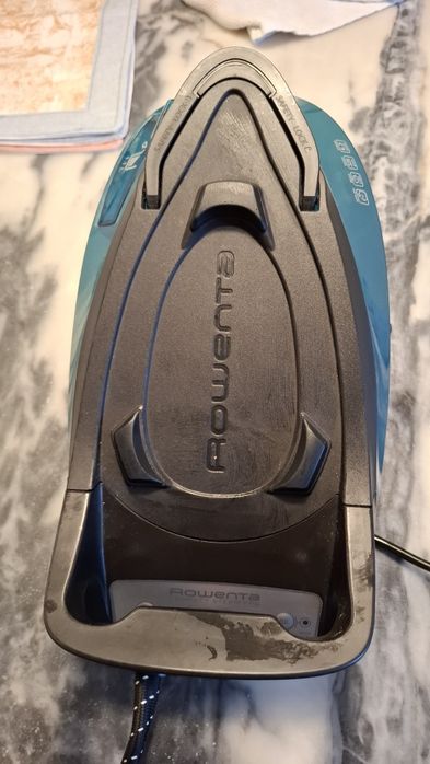 Rowenta Ferro de Caldeira Compact Steam Pro