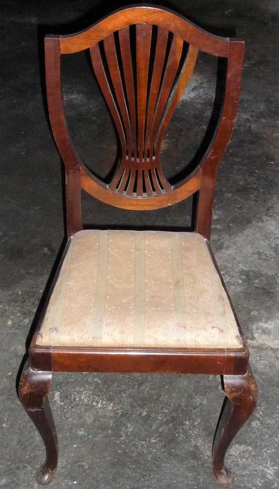 Mesa e Cadeiras (sala de jantar)