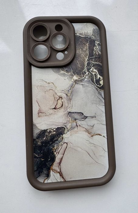 Чехли на iphone 13 pro