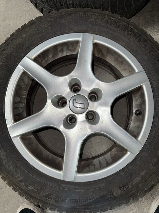 Jantes 15 5x100 et 27