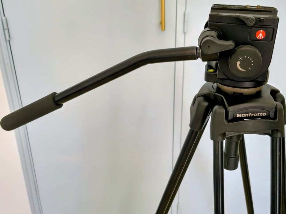 Kit Tripé Manfrotto 525 MVB + Cabeça 501